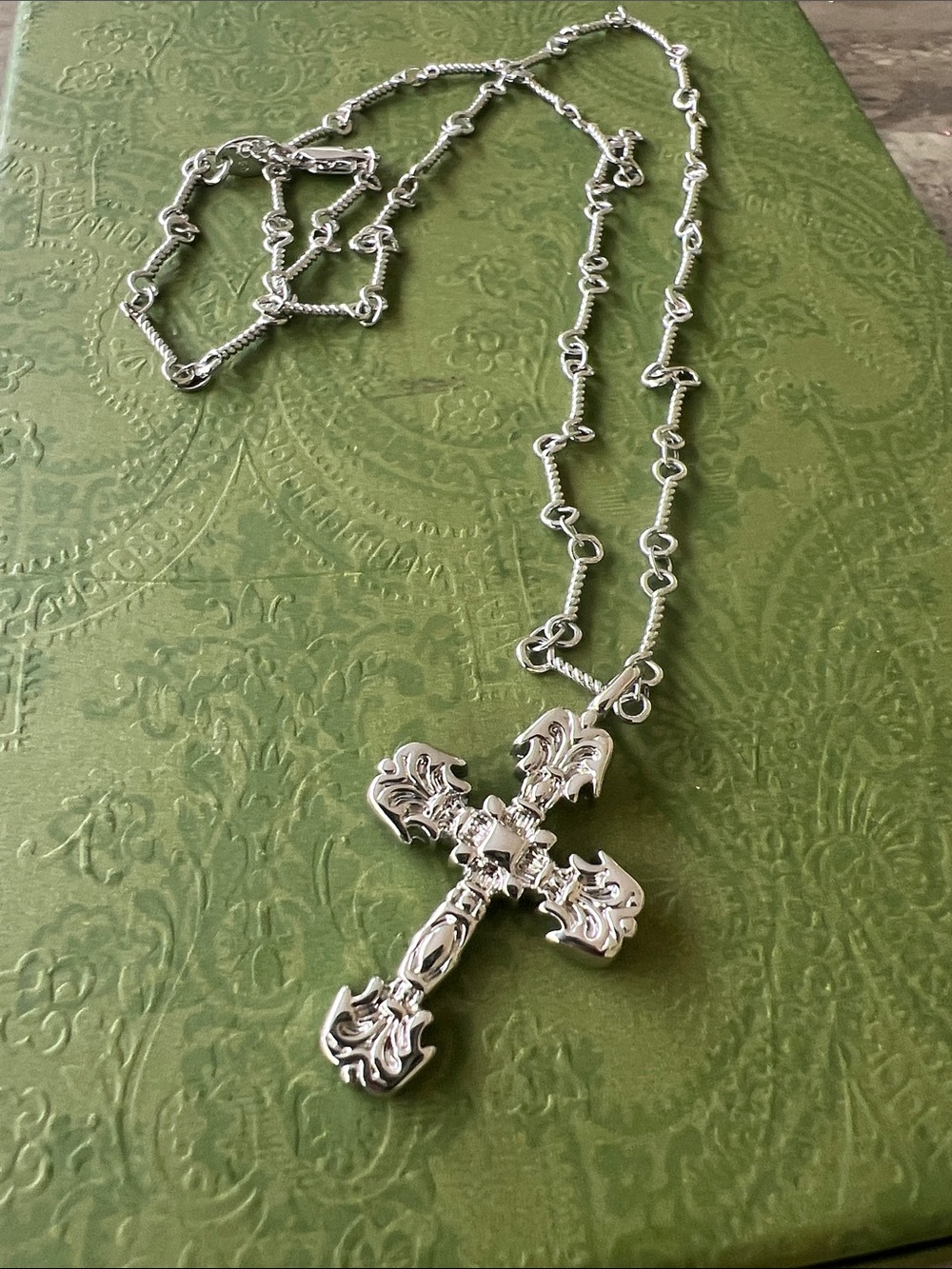 Sterling Silver Ornate Cross Necklace - Silver unisex jewelry new